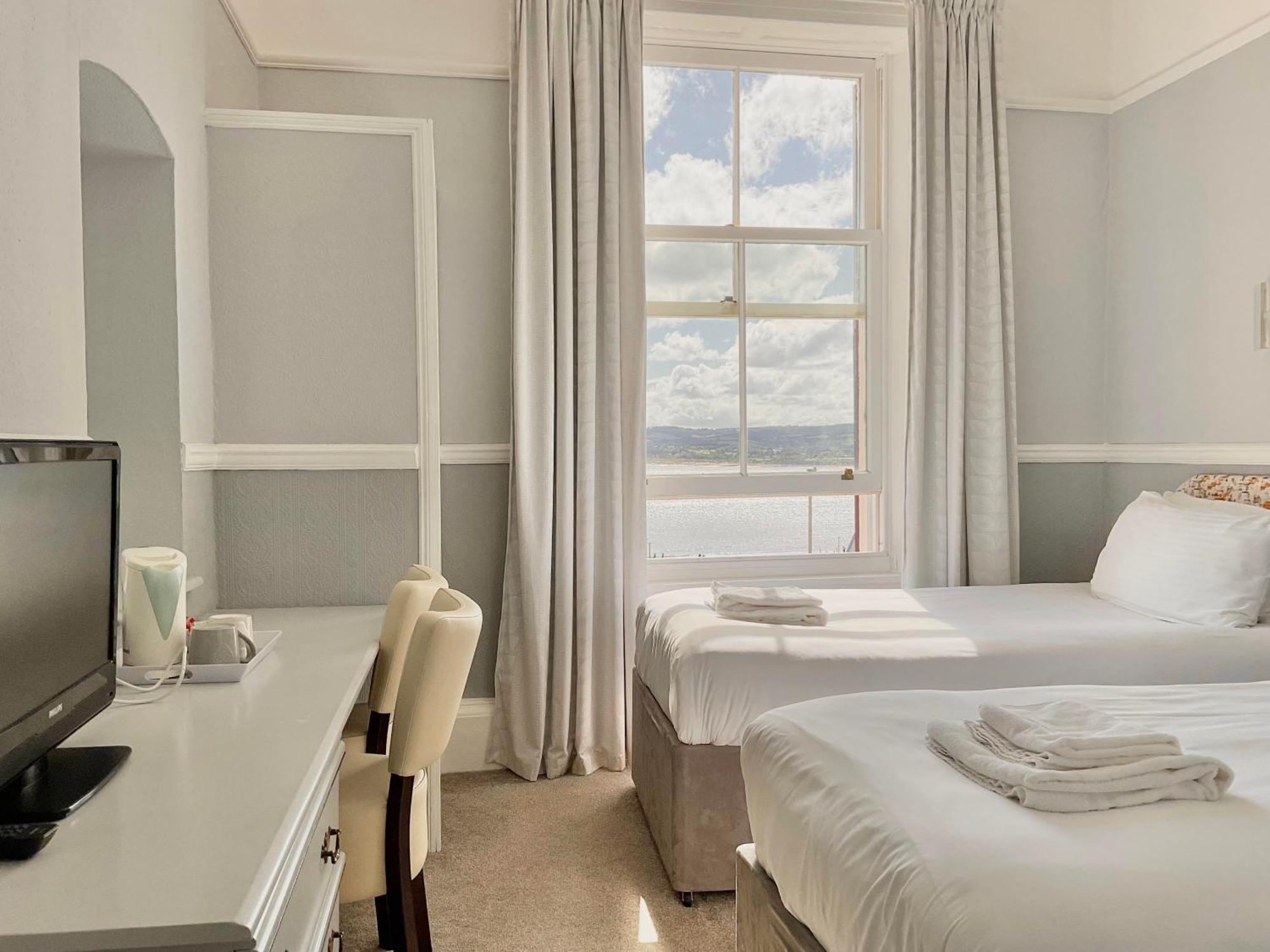 Ashton Court Hotel เอกซ์มัธ ภายนอก รูปภาพ